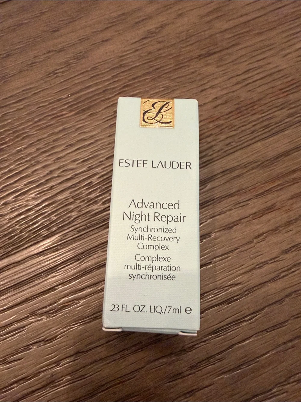 Estee Lauder Advanced Night Repair Serum - White & Gold